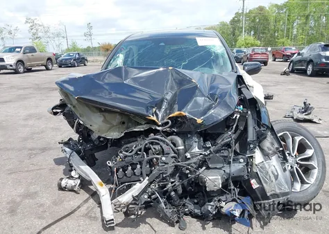 2021 Honda Cr-V 2Wd Ex-L z USA, uszkodzony, nr VIN 2HKRW1H82MH419711